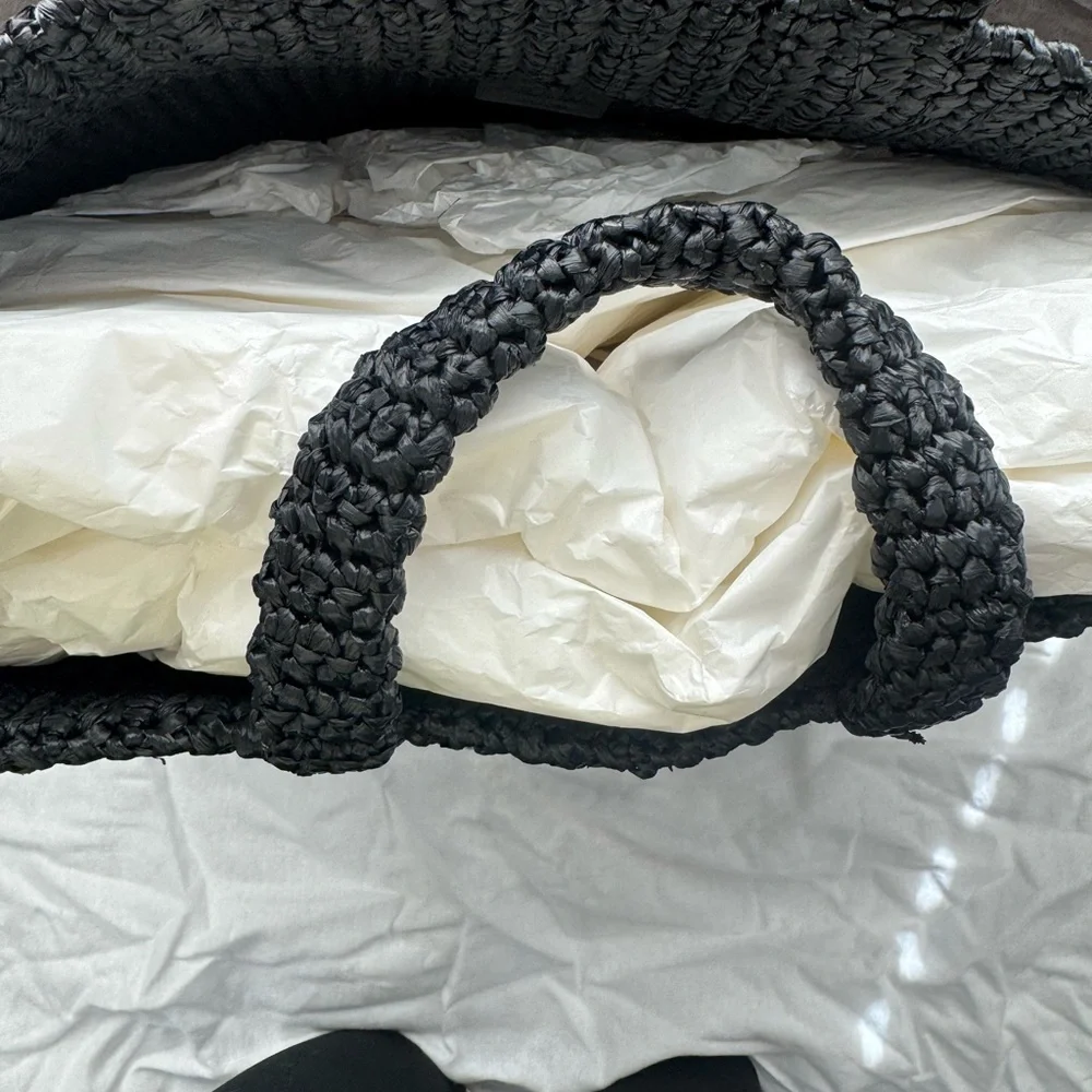 Prada Large Black and White Crochet Handbag - Picture 4 of 9